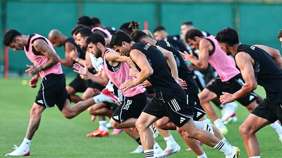 Beşiktaş’ta Başakşehir mesaisi sürüyor