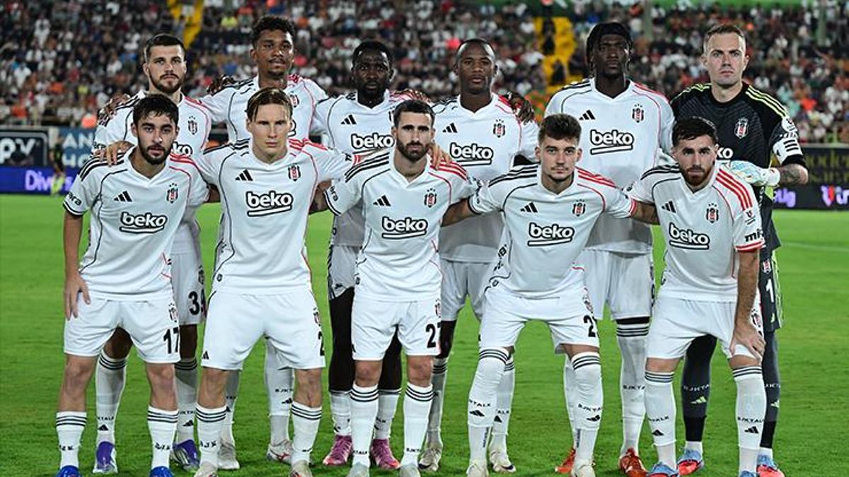 Beşiktaş’ta yaprak dökümü! Ernest Muçi’nin ardından iki ayrılık daha…