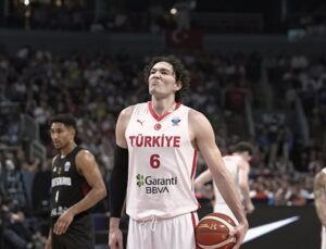 Cedi Osman’dan yurda dönüş açıklaması!