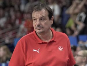 Ergin Ataman: Türk milletine çok teşekkür ediyoruz