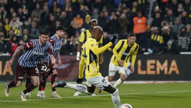Fenerbahçe – Trabzonspor derbileri gollü geçiyor!