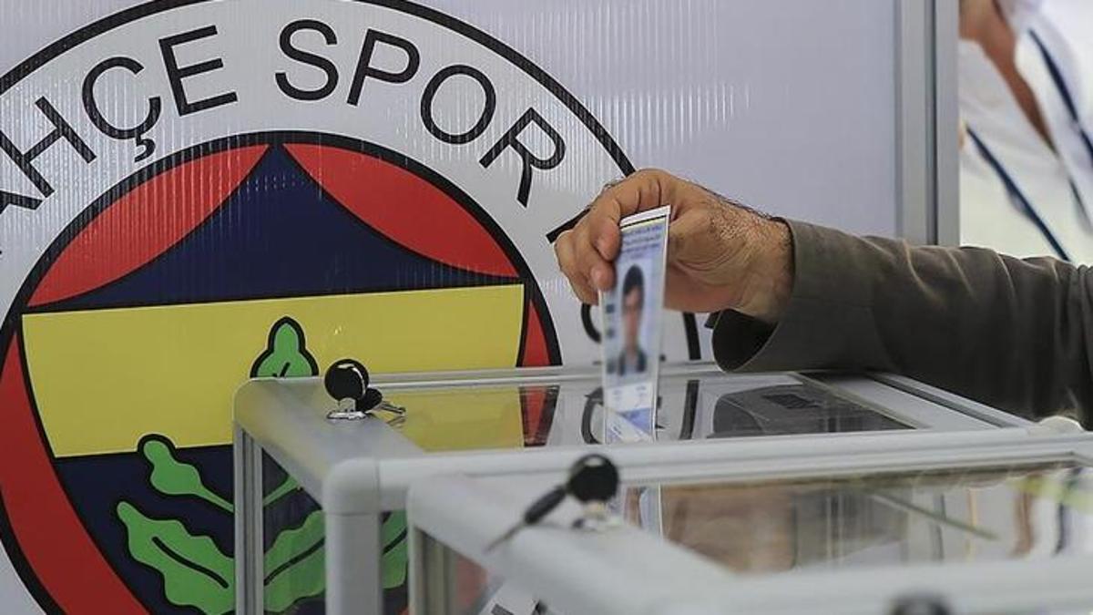 Fenerbahçe’de başkanlık adaylığından çekildiğini açıkladı! Resmen duyurdu