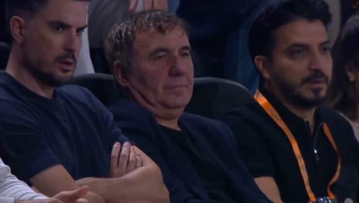 Gheorghe Hagi Corendon Alanyaspor-Galatasaray maçını tribünden takip etti