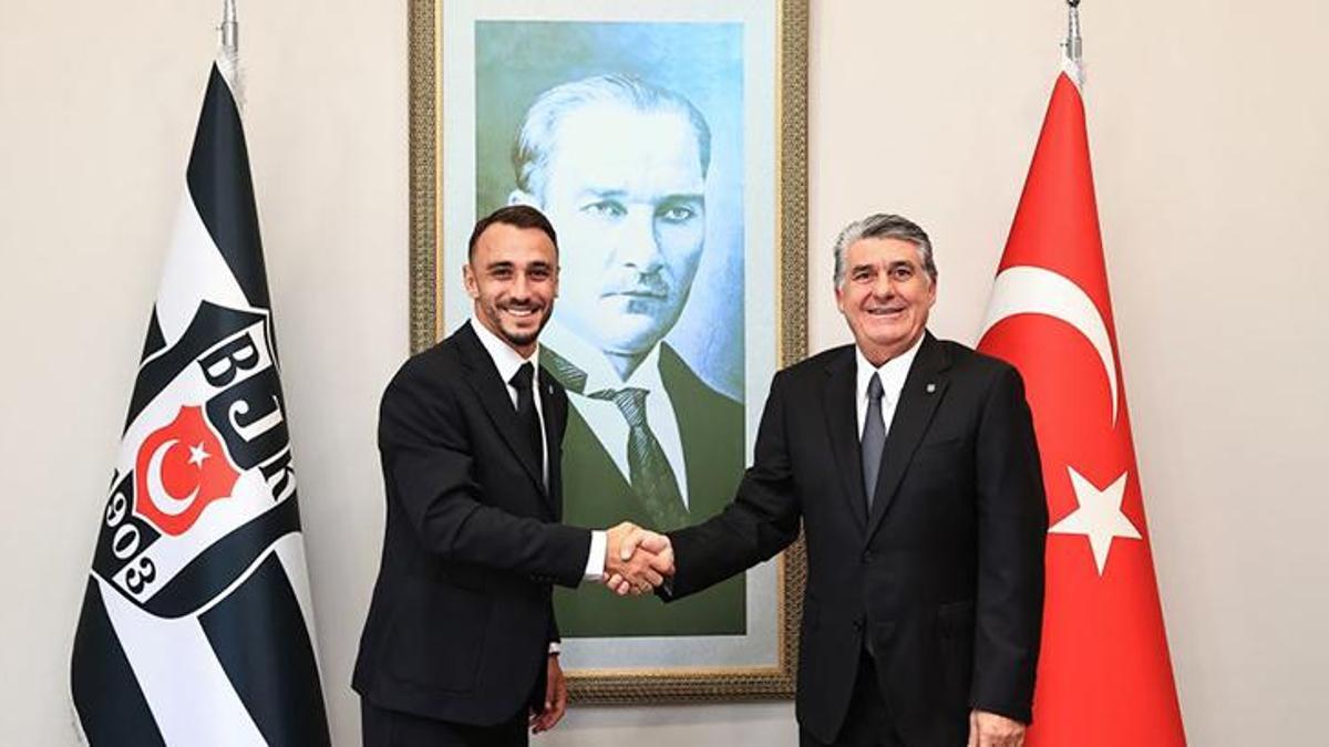 Gökhan Sazdağı resmen Beşiktaş’ta! İşte forma numarası