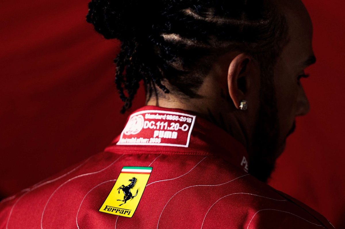 Hamilton, Ferrari'nin Monza'daki ev yarışı öncesinde 'baskı altında' hissediyor