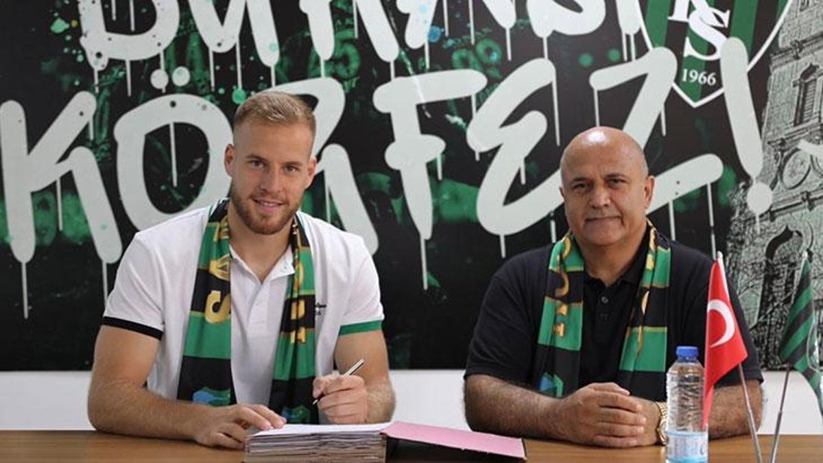 Hrvoje Smolcic resmen Kocaelispor’da! Hırvat stoper imzayı attı