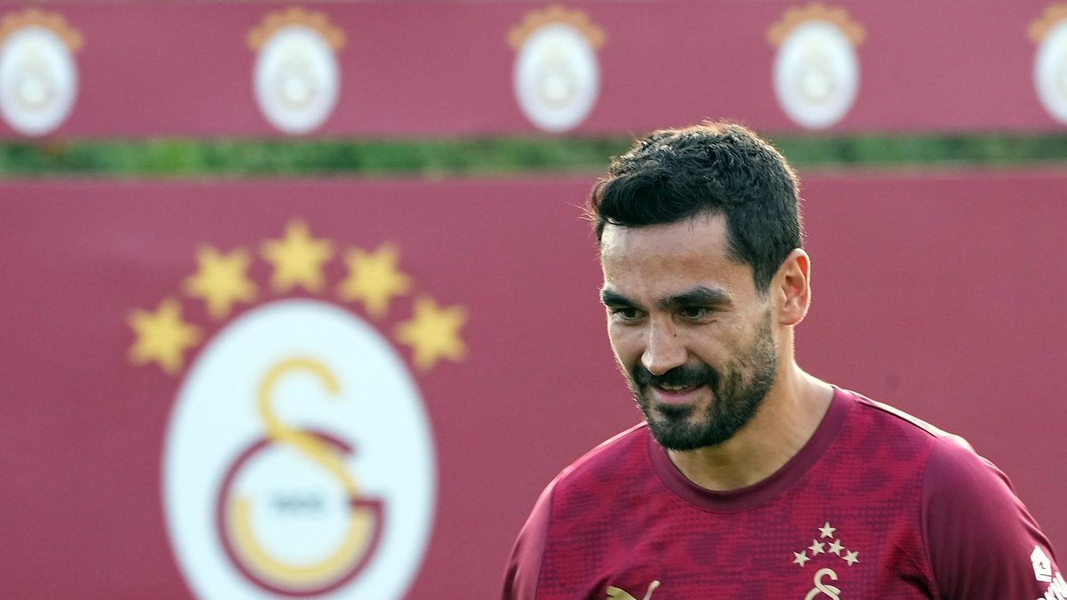 İlkay Gündoğan Galatasaray ile ilk antrenmanına çıktı