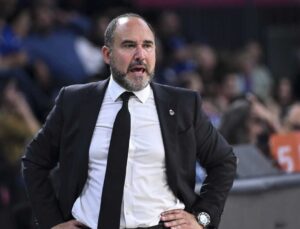 İspanya Milli Basketbol Takımı’nda yeni başantrenörü Chus Mateo oldu