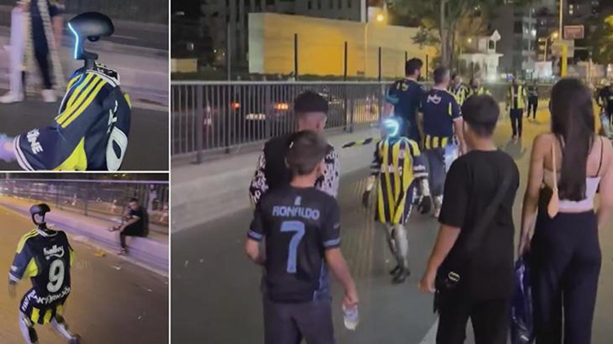 Kadıköy’de Kerem Aktürkoğlu formalı robot görenleri şaşkına çevirdi