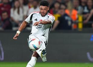 Leeds ve Birmingham’dan Chamberlain yarışı!