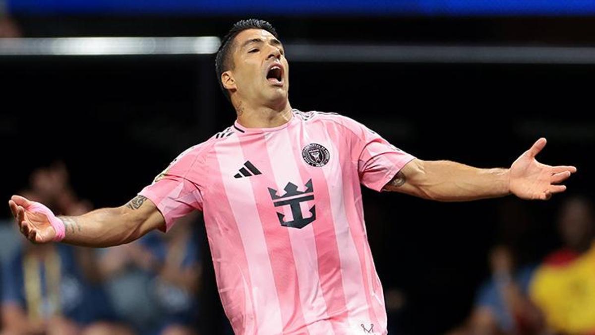 Luis Suarez rakibinin yüzüne tükürdü! Amerika’da olay hareket