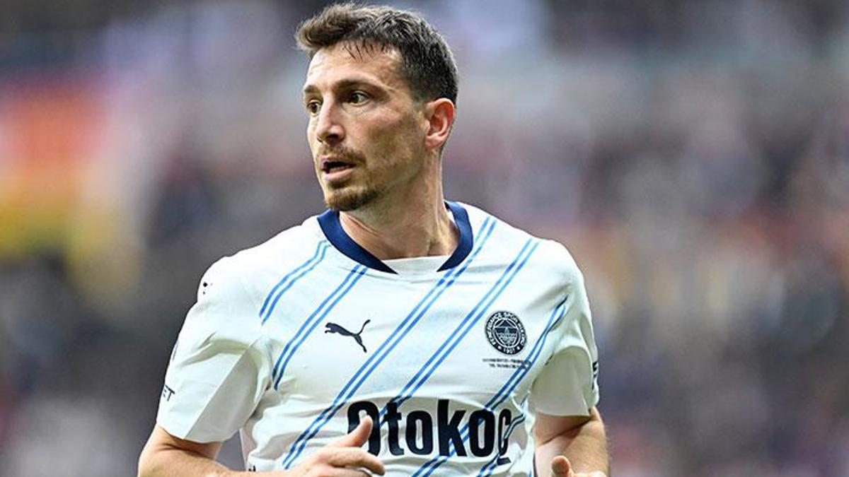 Mert Hakan Yandaş’tan sakatlık açıklaması! ‘Bu sakatlıktan dönen 1-2 oyuncu var’