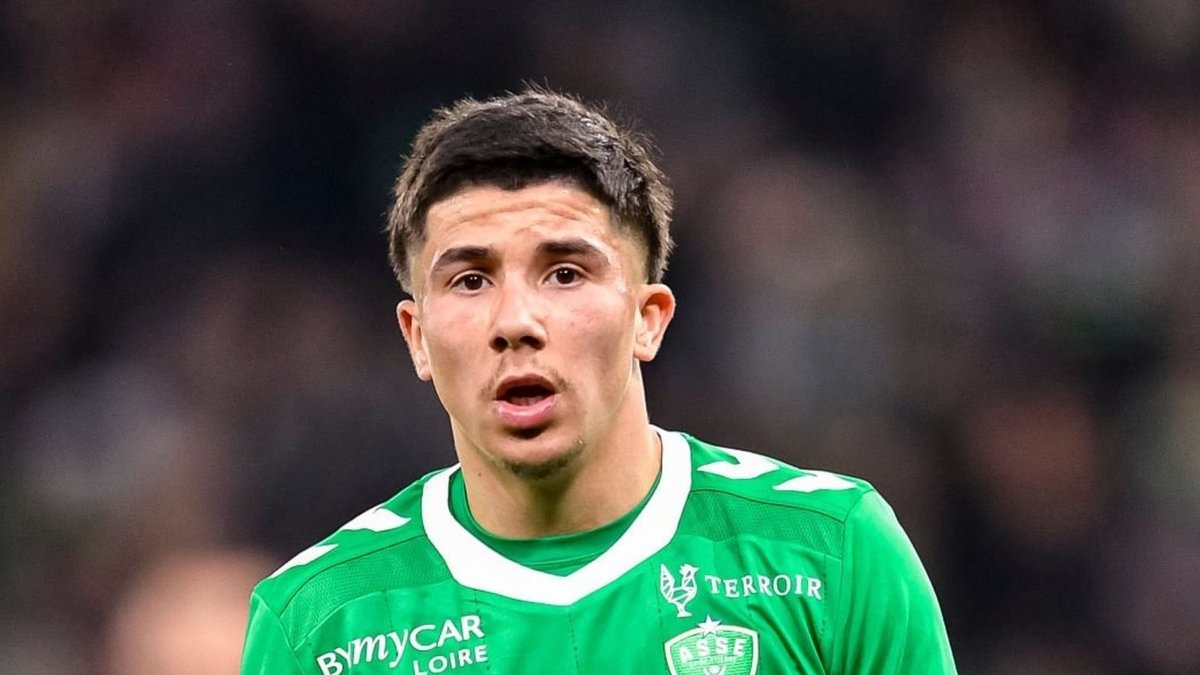 Trabzonspor’un yeni transferi Benjamin Bouchouari İstanbul’a geldi!
