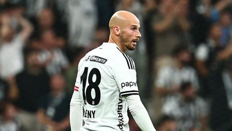 Vaclav Cerny Beşiktaş kariyerine asistle başladı