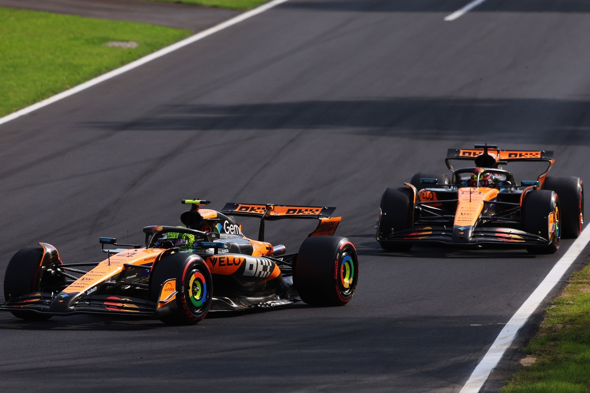 Wolff: &quot;McLaren'ın Monza'daki yer değiştirme kararının nasıl sonuçlanacağını merak ediyorum&quot;