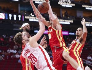 Alperen Şengün kaldığı yerden devam ediyor! Milli yıldızdan Atlanta Hawks potasına 19 sayı