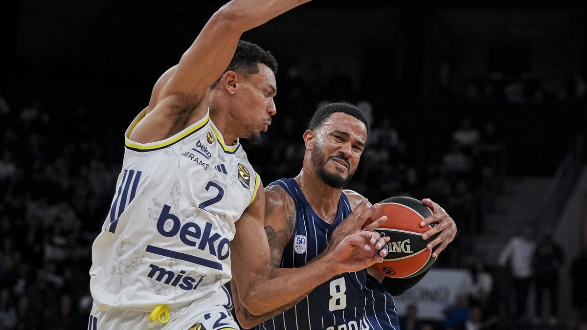 Anadolu Efes 69-79 Fenerbahçe Beko MAÇ SONUCU-ÖZET