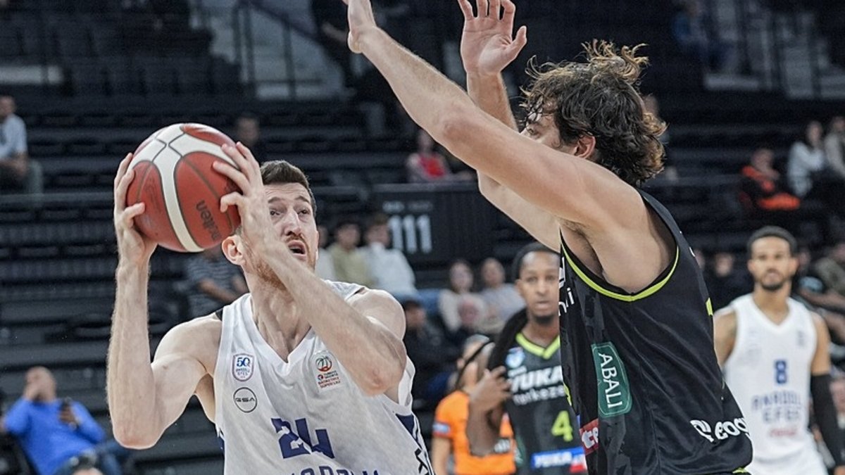 Anadolu Efes 90-72 Yukatel Merkezefendi Belediyesi Basket | MAÇ SONUCU-ÖZET