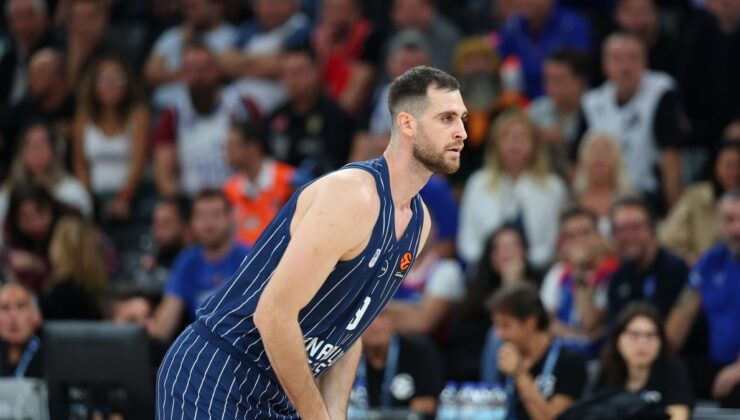 Anadolu Efes’ten sakatlık açıklaması! Georgios Papagiannis…