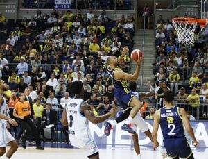 Fenerbahçe Beko 105-83 Aliağa Petkim Spor | MAÇ SONUCU-ÖZET