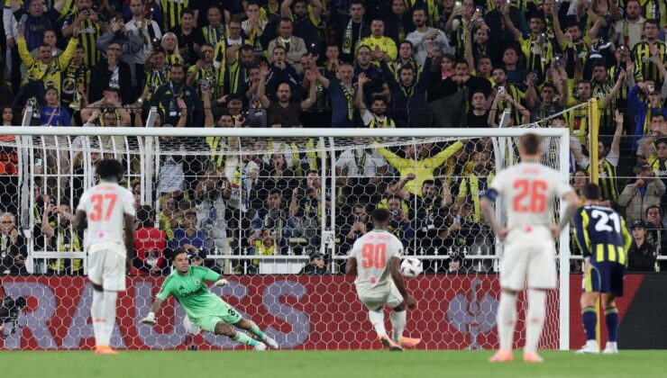 Fenerbahçe-Nice maçında penaltı kararı!