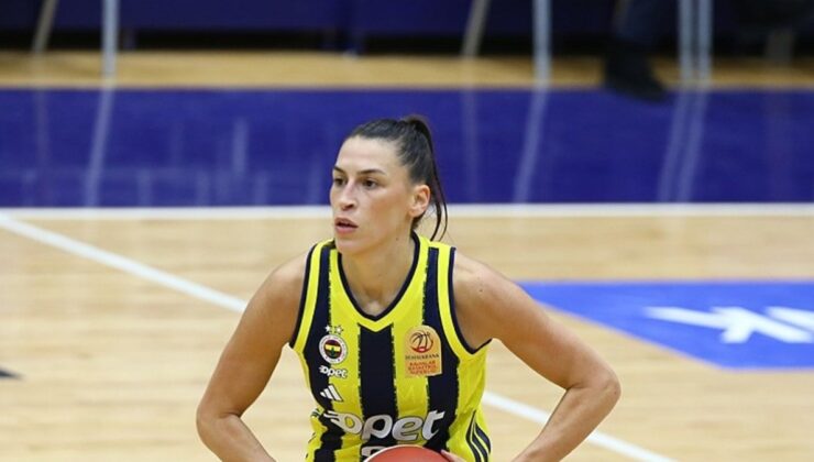 Fenerbahçe Opet, Avrupa Ligi’nin ilk haftasında yarın DVTK Huntherm’e konuk olacak