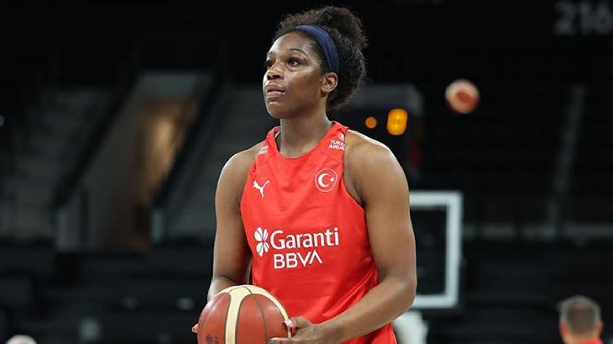 Fenerbahçe Opet, Teaira McCowan ile anlaştı