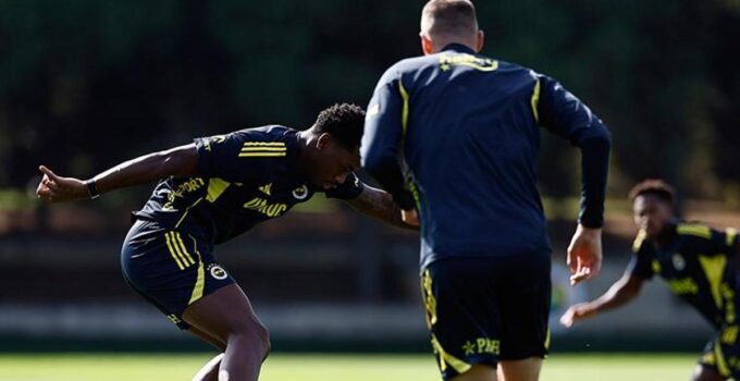 Fenerbahçe’de Jhon Duran müjdesi! Açıklama geldi…