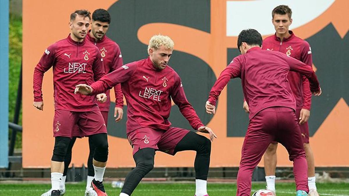 Galatasaray, Başakşehir maçı öncesi pas çalıştı