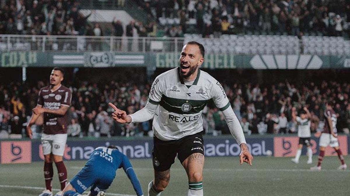 Göztepe’de hedef Iury Castilho