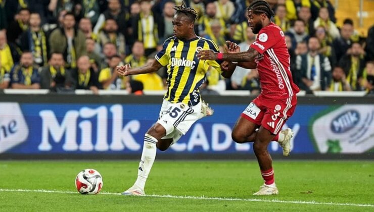 Hakem beyaz noktayı gösterdi! İşte Fenerbahçe’nin penaltı kazandığı pozisyon