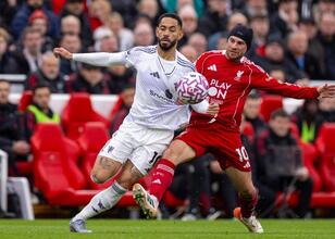 Manchester United, deplasmanda Liverpool’u devirdi!