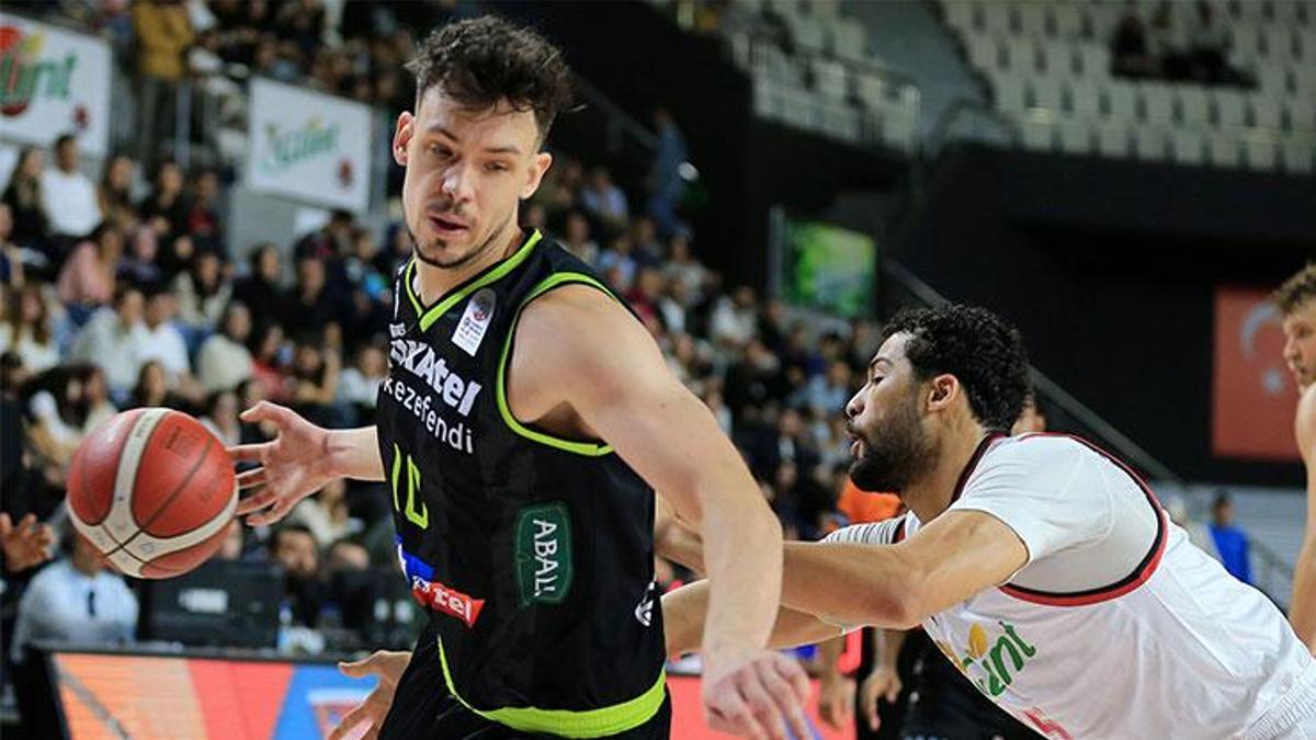 Manisa Basket evinde Yukatel Merkezefendi Belediyesi Basket’i devirdi