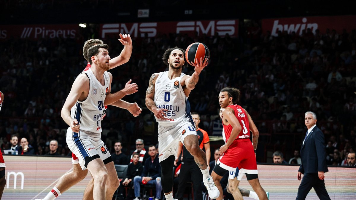 Olympiakos 78-82 Anadolu Efes MAÇ SONUCU-ÖZET
