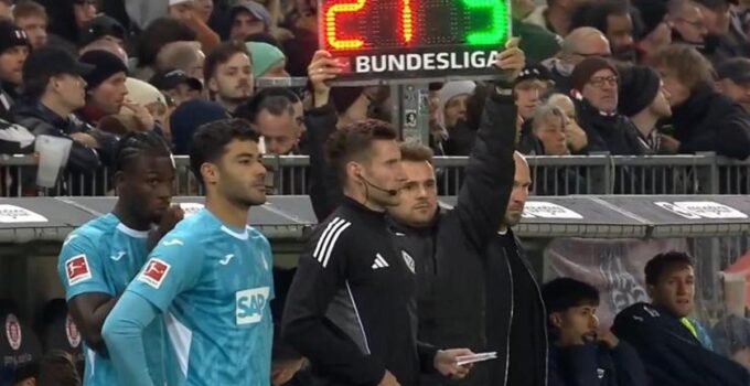 Ozan Kabak 502 gün sonra sahalara döndü: Hoffenheim deplasmanda farklı kazandı