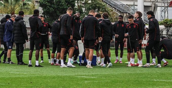 Samsunspor’da Kayserispor mesaisi devam ediyor