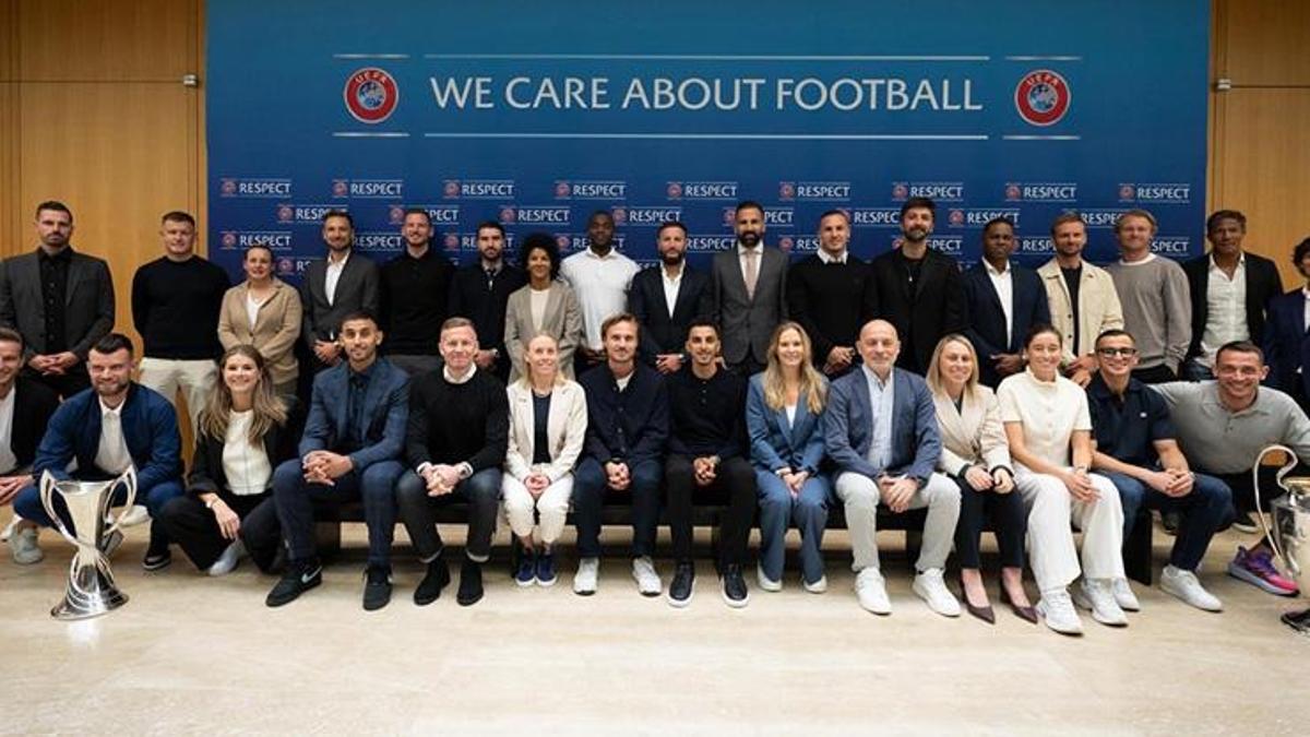 Tolga Zengin ve Cüneyt Çakır, UEFA organizasyonuna katıldı