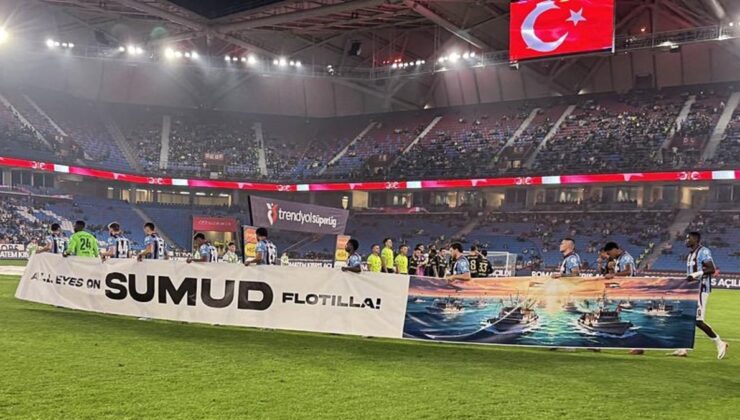 Trabzonspor tribünlerinden Gazze’ye destek!