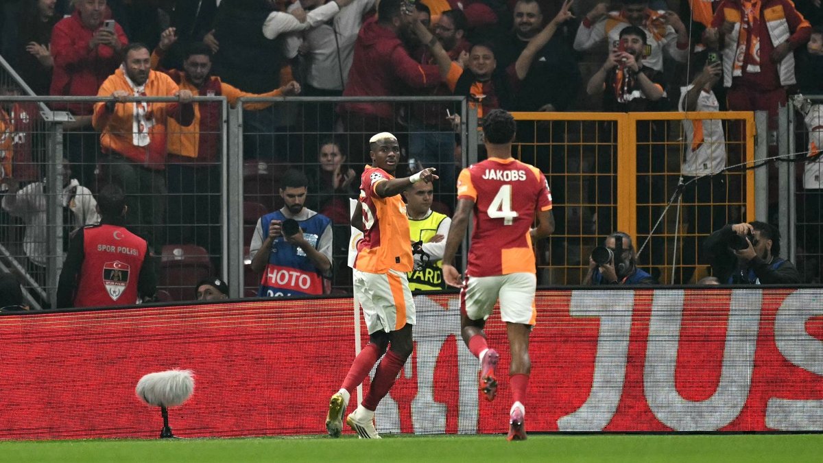 Victor Osimhen’den bir rekor daha! Üst üste 7. Avrupa maçında da…