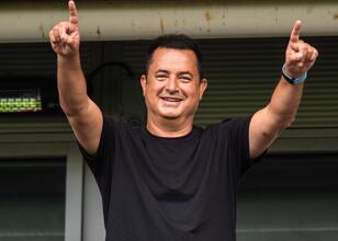 Acun Ilıcalı’nın takımlarından çifte zafer