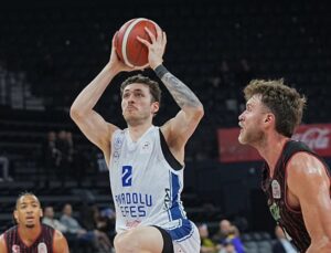 Anadolu Efes 104-72 Glint Manisa Basket | MAÇ SONUCU-ÖZET