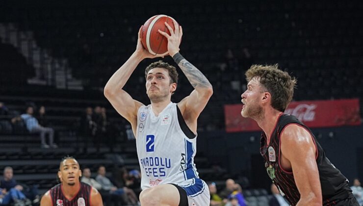 Anadolu Efes 104-72 Glint Manisa Basket | MAÇ SONUCU-ÖZET