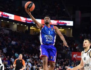 Anadolu Efes 887. Avrupa mücadelesinde zorlu rakip Barcelona ile karşılaşacak!