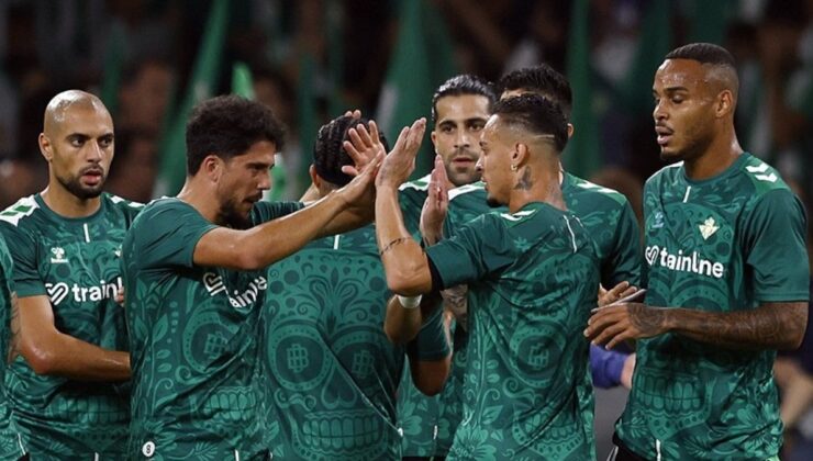 Antony’den Sofyan Amrabat’a dev övgü!