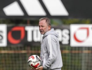 Beşiktaş’ta yaprak dökümü! 4 futbolu ile ayrılık kapıda