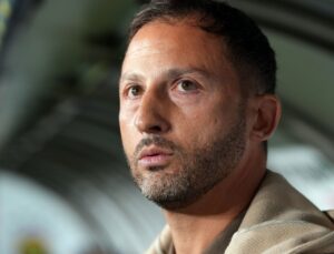 Domenico Tedesco’dan flaş İrfan Can Kahveci ve Cenk Tosun açıklaması!