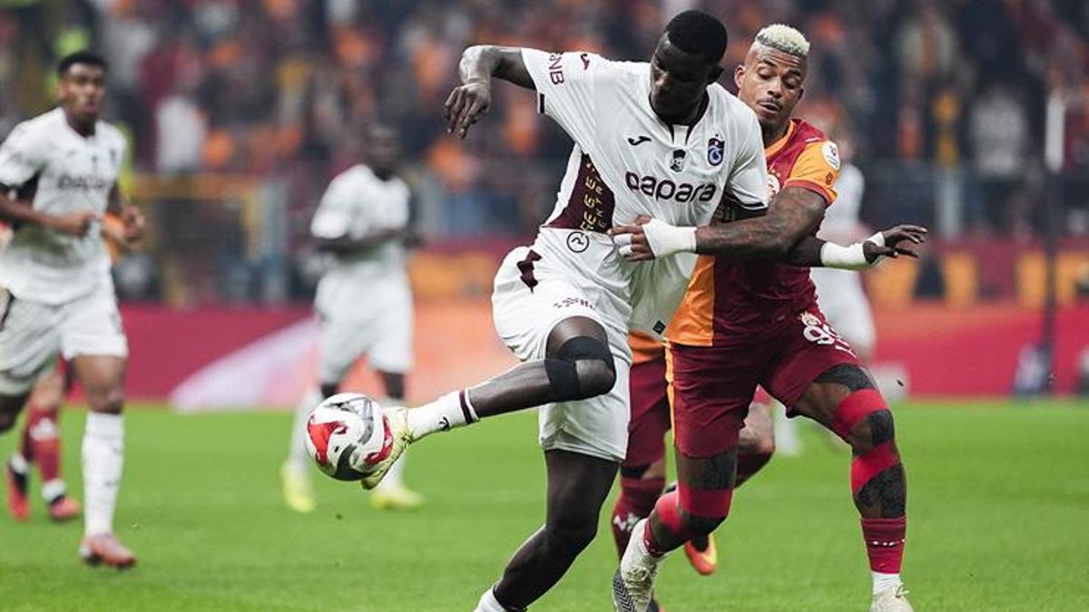 Galatasaray bu sezon ikinci kez puan kaybetti