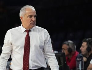 Galatasaray Çağdaş Faktoring başantrenör Ekrem Memnun ile yollarını ayırdı!