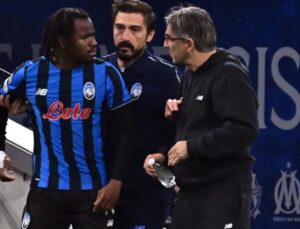 Galatasaray’ın gündemindeki Lookman teknik direktörüyle kavga etti!