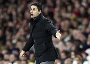 Gary Neville: ‘Arsenal şampiyon olacak’